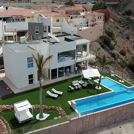Villa Luxury - Oasis Tucan *****